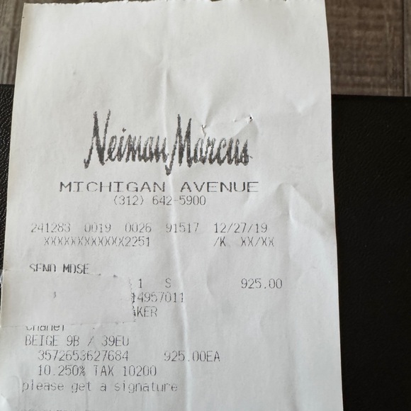 Chanel Beige/ Black Sneakers size 39 - Picture 10 of 10